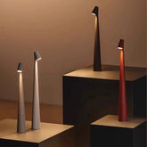 Spanish Charging Desk Lamp, Modern Simple LED Atmosphere Restaurant Study Desk Bedside Lamp