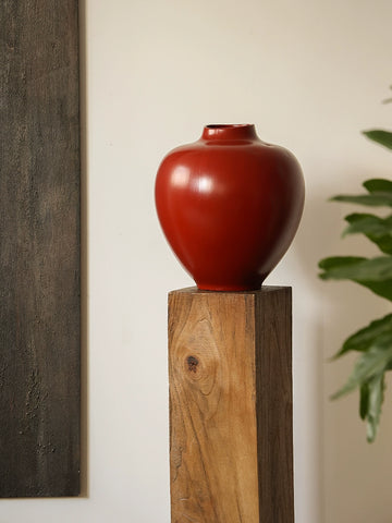 Medium-ancient Style Carmine in Shape, Large Jar, Vase, Retro Solid Wood Base, Floor-to-ceiling Decoration in The Sales Office