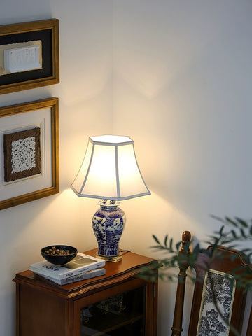 Shape French Court Table Lamp Chinese Style Blue and White Ceramic Lamp Living Room Bedroom Atmosphere Home Art Retro Decoration