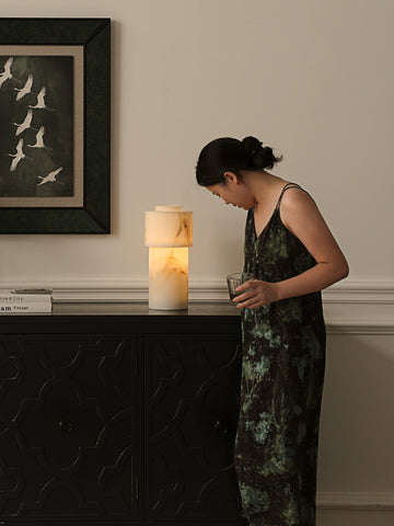 French Imitation Jade Table Lamp Creative Bedside Lamp Living Room Bedroom Desktop Decorative Lamp Advanced Light Luxury Niche Lamp