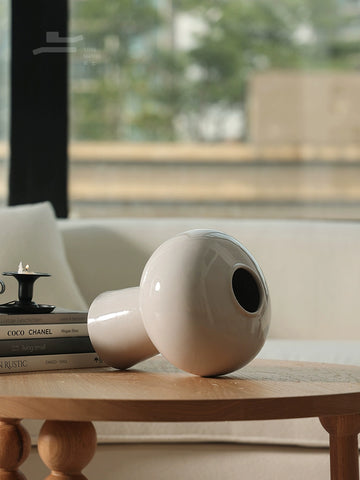 Shaped Cream Wind Ceramic Vase Foreign Internet Celebrity Decoration Ornament Designer Living Room Home Coffee Table Water Culture Device