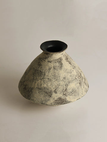 Shaped Ceramic Vase Cosmetic Soil Japanese Tea Room Display Wabi Sandy Retro Flower Utensils, Home Ornaments