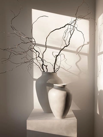 Shape French Ceramic Vase Japanese Home Living Room Flower Arrangement Hydroponic Retro White Ins Flower Ornament