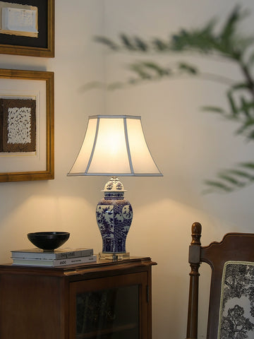 Shape French Court Table Lamp Chinese Style Blue and White Ceramic Lamp Living Room Bedroom Atmosphere Home Art Retro Decoration
