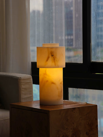 French Imitation Jade Table Lamp Creative Bedside Lamp Living Room Bedroom Desktop Decorative Lamp Advanced Light Luxury Niche Lamp