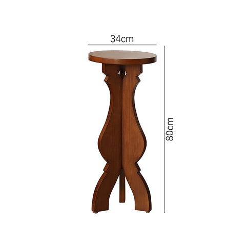 The Shape Is Medieval, The Feet of The Beast Are A Few Designer Styles, The Combination of Creative Art, The Corner of The Solid Wood Sofa, The Display Table, and The Flower Stand.