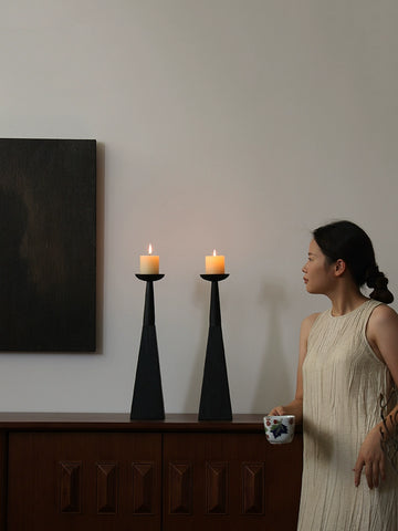 Shaped Wabi Candle Holder Solid Wood Carbonized Japanese Retro Old Chinese Zen Floor Candle Holder Decorative Ornament