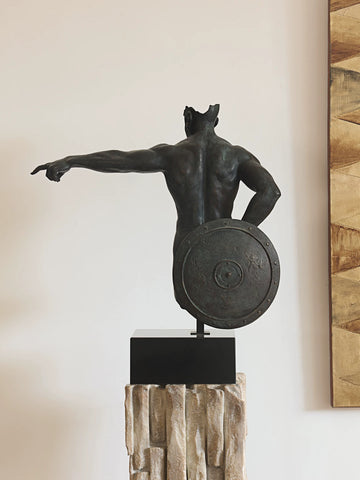 "Supersharp Retro" "fragmented Chapter·guidance" Shield Guard Sculpture Ornament Living Room Entrance Office Decoration