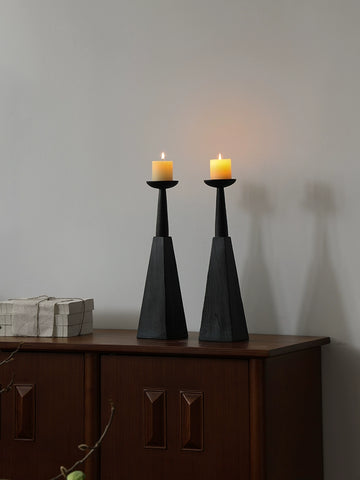 Shaped Wabi Candle Holder Solid Wood Carbonized Japanese Retro Old Chinese Zen Floor Candle Holder Decorative Ornament