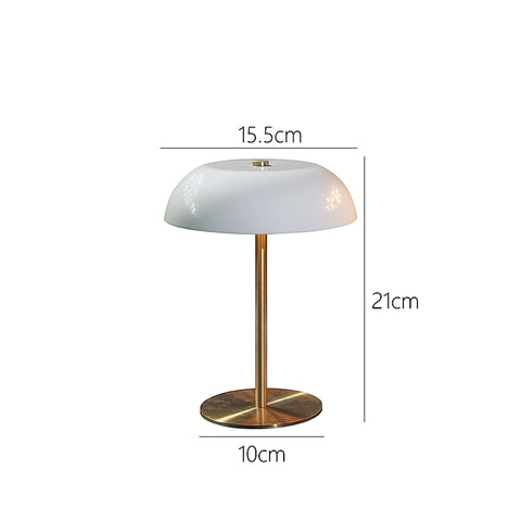 Shape Medieval Charging Small Table Lamp Retro Metal Bedside Lamp Living Room Cafe Outdoor Camping Atmosphere Lamp