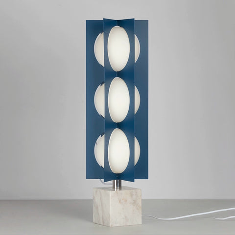 Simple Postmodern Personality Creative Round Table Lamp Antique Living Room Cafe Model Room Floor Lamp