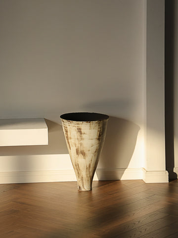 Shaped Jingdezhen high temperature ceramic medium and ancient style large floor-to-ceiling hydroponic vase B & B Island Wabi Sansa wind flower device