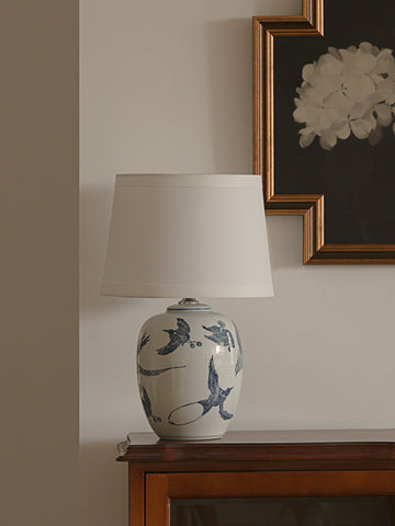 Shaped French Chinese Style Blue and White Ceramic Desk Lamp, Living Room, Bedroom, Sofa Corner, Nanyang Bedside Ambient Lamp