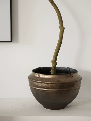 Shape on The Wabi, Wind Shine Mountain White Simulation Green Plant Tea Room Guest Dining Room Bonsai Rust Ceramic Vase Living Room Ornament