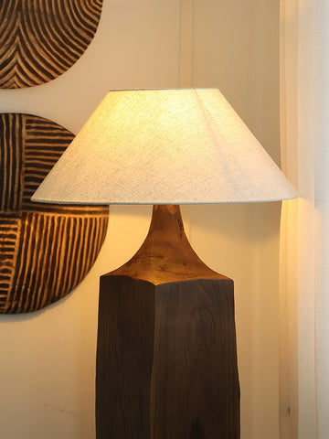 Medium and Ancient Style Floor Lamp, Retro Style Old Solid Wood Lamp, Tea Room, Bed and Breakfast, Living Room, Room, Wabi Sandy Wind Ornament